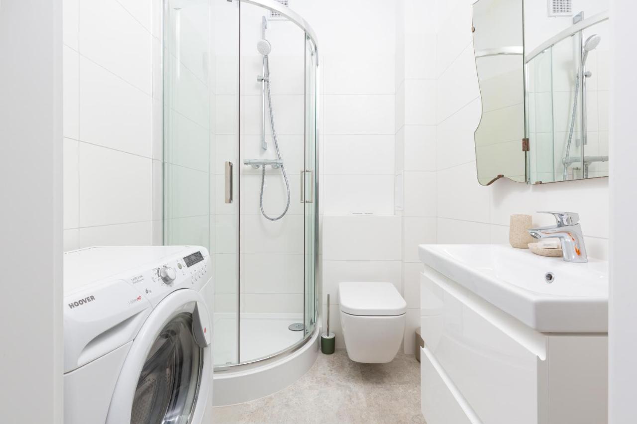 Apartment Warsaw Wiktorska By Noclegi Renters 외부 사진